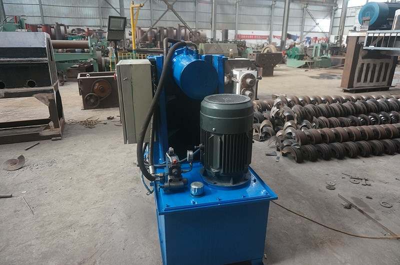 Sectional screw blade machine 1.JPG